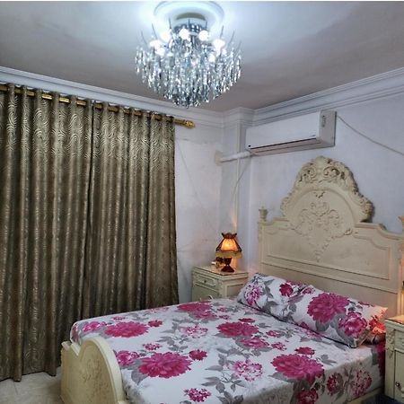Elegant Apartment In Sheraton Heliopolis Кайро Екстериор снимка