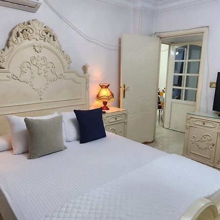 Elegant Apartment In Sheraton Heliopolis Кайро Екстериор снимка