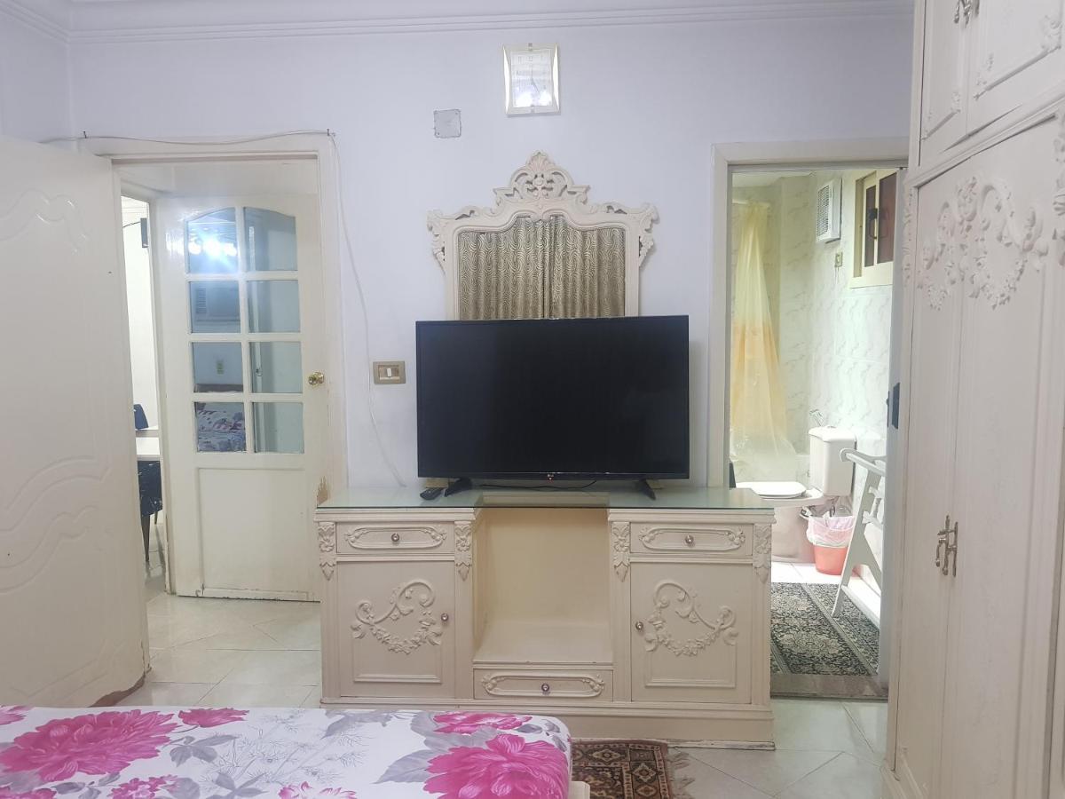Elegant Apartment In Sheraton Heliopolis Кайро Екстериор снимка